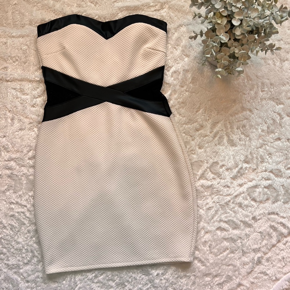 Black and white dress